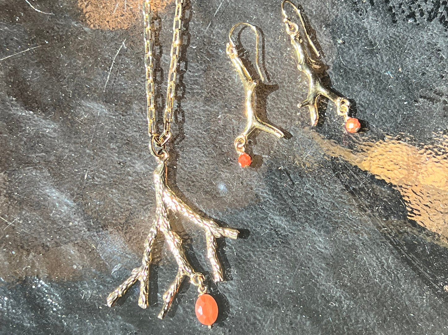 Sautoir corail et jaspe rouge