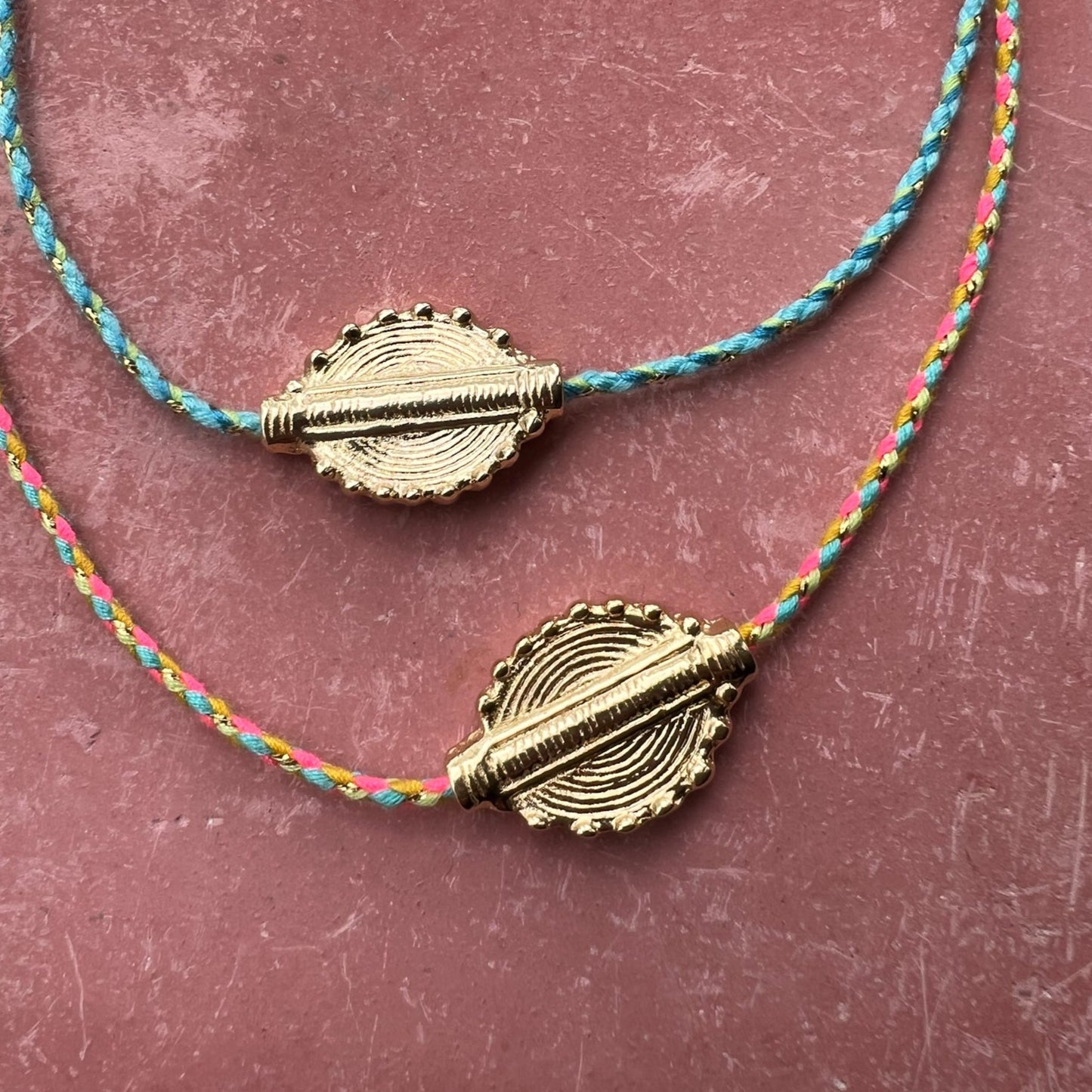 Collier Maya sur fil - Nouvelles couleurs 2024