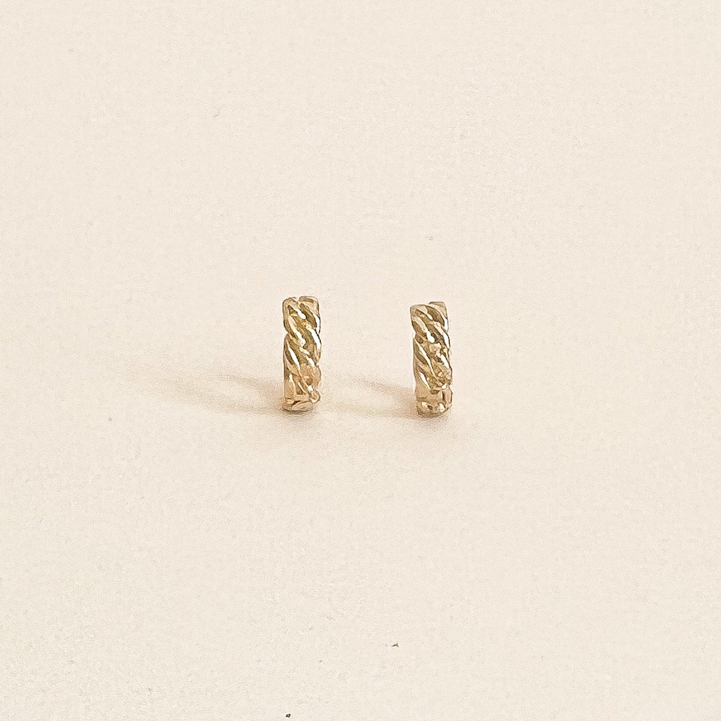 Mini créoles chaine gourmette