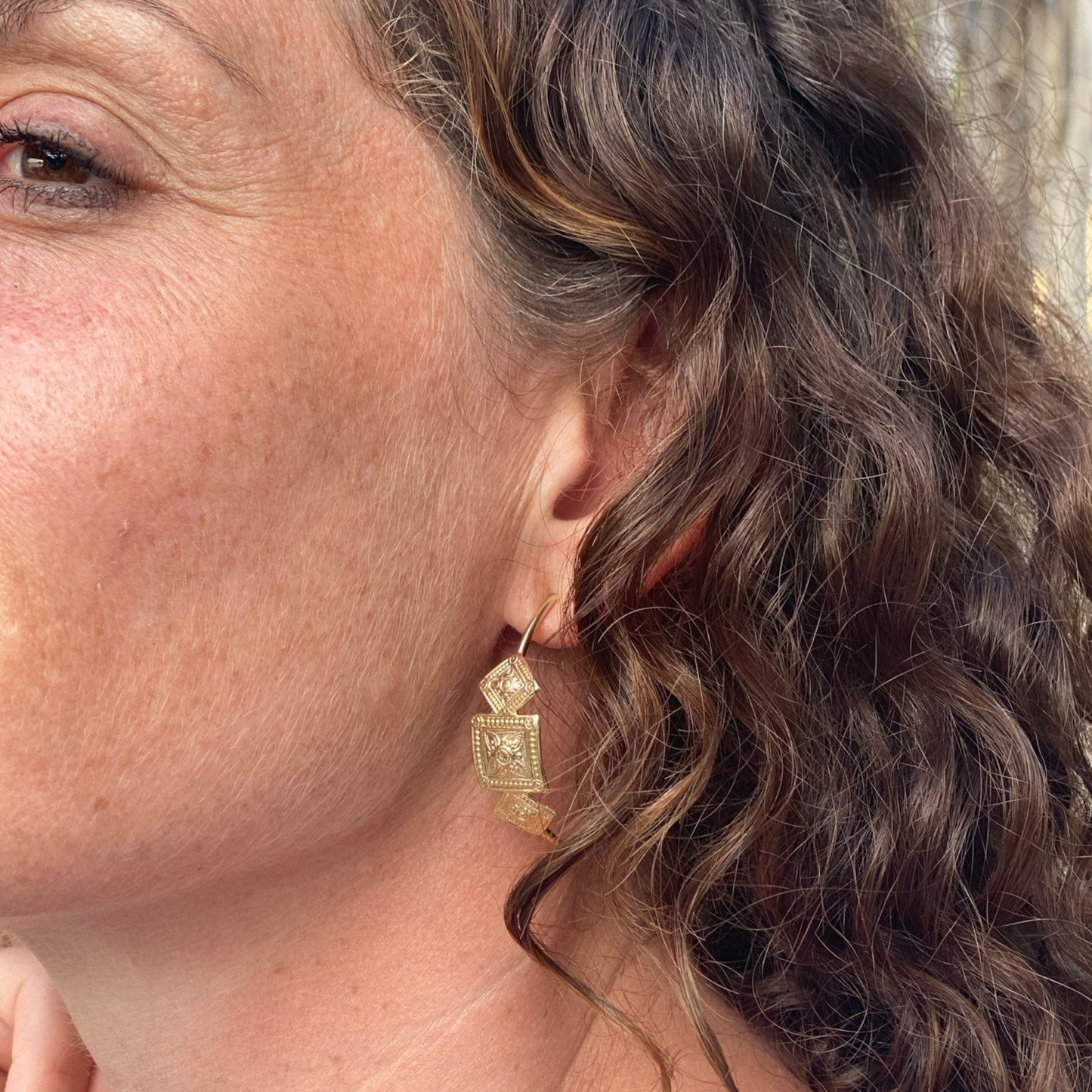 Boucles d'oreilles créoles Cosima argentées