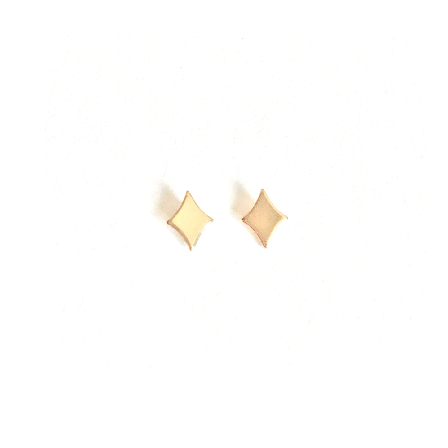 Puces d'oreilles pique